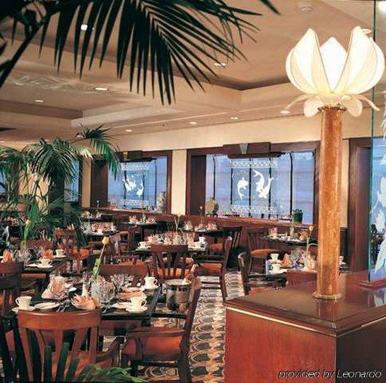 Doubletree By Hilton Rosemead Hotell Restaurang bild